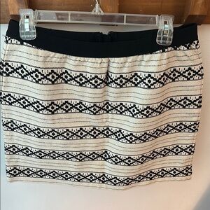 GAP Black and Cream Casual Mini Pencil Skirt